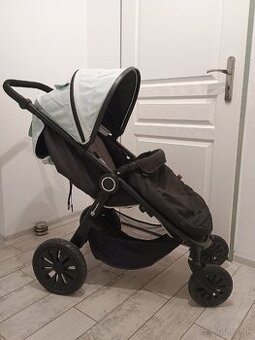 PETITE&MARS Street Športový kočík