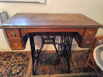 Predám šijací stroj Veritas