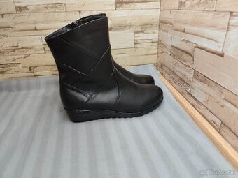 Rieker 38 - dámske kožené zateplené čižmy