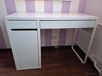 Pracovný stôl MICKE, biely