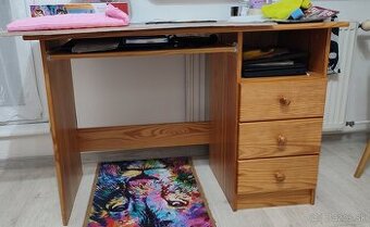 Predám písací stôl