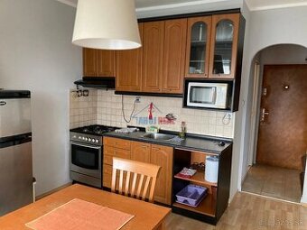 1- IZB BYT v RUŽINOVE blízko APOLLO BC