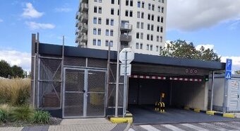 Parkovacie miesto v Ružinove na prenájom