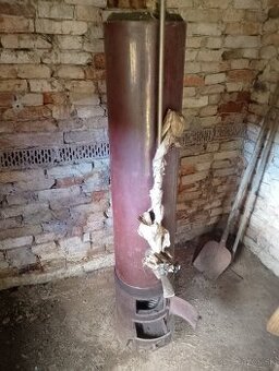 Predám starý bojler na vodu