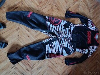 Predám oblečenie na enduro