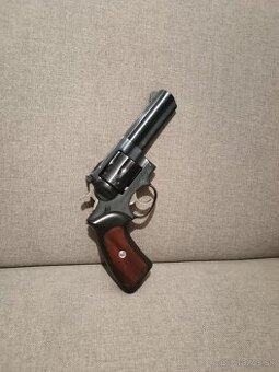Revolver Ruger GP100 kaliber 357 Magnum