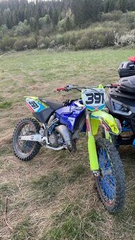 Yamaha yz 125