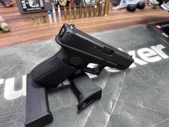 GLOCK 19 Gen 3 - 150 ran vystrelenych
