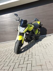 Honda hornet 600
