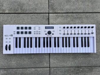Predám MIDI klávesnicu Arturia KeyLab 49