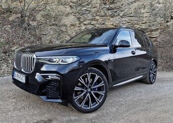 ZNIŽENÁ CENA BMW X7 40i, m-packet, 7 miestne, odpočet DPH