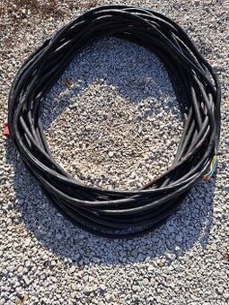 Predam 5 zilovy kabel, vhodny na stavbu
