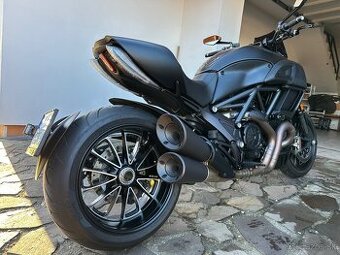 DUCATI DIAVEL DARK EDITION rv: 2018, 163PS