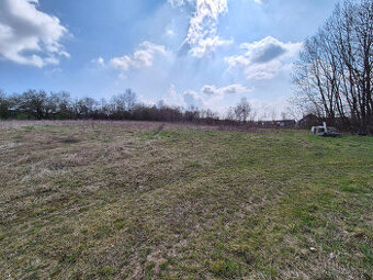 Predaj pozemok na stavbu RD, výborná poloha, 26 á, Bardoňovo