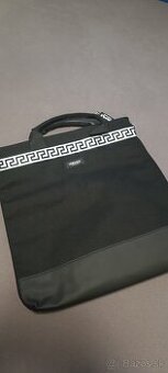 👜 Predám pánsku tašku VERSACE – 1 kus 🖤 Luxusný doplnok pr