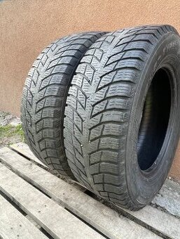 Nokian 225/65 R16C zimné