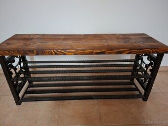 Kovovy botnik na topanky