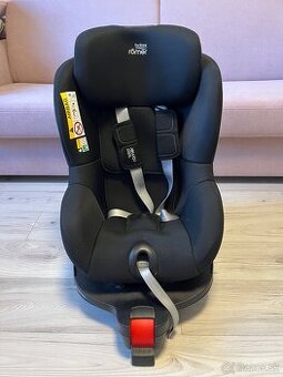 Britax Romer Dualfix M i-size čierna
