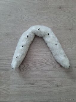 Biela nahradna kozusinka / kozusina na fusak Elodie Details