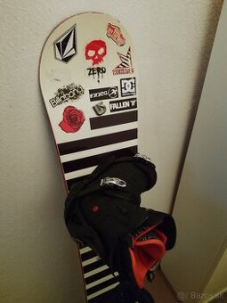 156 cm freestyle snowboard OPTION + viazko Burton