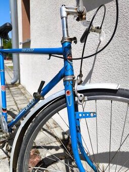 Eska Premier De Luxe 1987