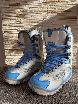 Dámske snowboardove topánky