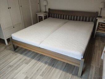 Manželská posteľ Drewmax 180×200