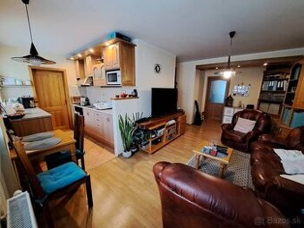 2 izbový byt s veľkým balkónom, Martin - Podháj