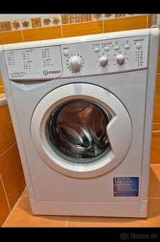 Automatická práčka