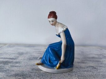 Dáma s holubicami - Royal Dux