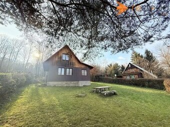 EXKLUZÍVNA PONUKA - REKREAČNÁ CHATA v malebnej obci Jelenec,