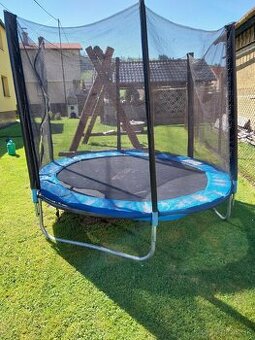Trampolina