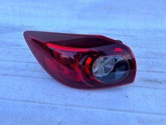 MAZDA 3 BM svetlo zadne lave B45C 51160