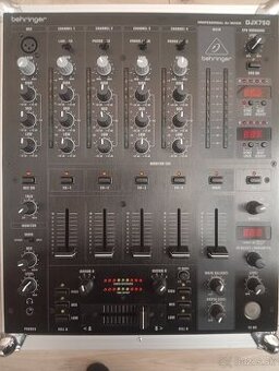 Behringer DJX750