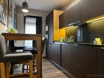 3 izb. tehlový byt s balkónom, Staré mesto, Košice