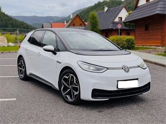 VOLKSWAGEN ID.3 PRO 2021 | 62 kWh|150kw | MATRIX | ZÁRUKA