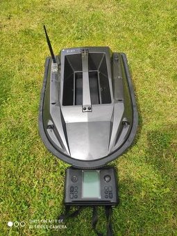Zavazacia loďka Mivardi carp scout 6.0