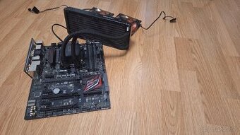 I7-6700K + Asus Z170 Pro Gaming + AIO