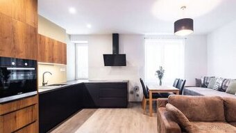 Na prenájom 2 izbový byt s balkónom, Hospodárska, Trnava