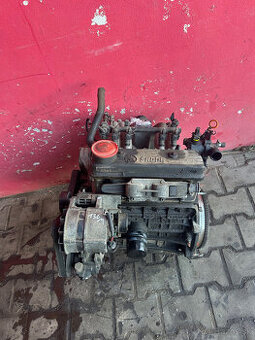 Motor 1,3 MPI Škoda Felicia 781.136M kompletní