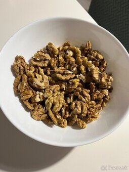 Predám domáce vlašské orechy