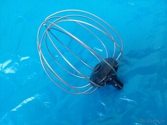 darujem metlu,miesadlo na kuchynsky robot - 1