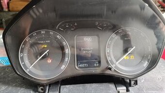 Skoda octavia 2 maxidot budiky