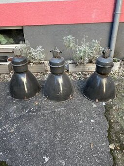 Indusriálne reflektory