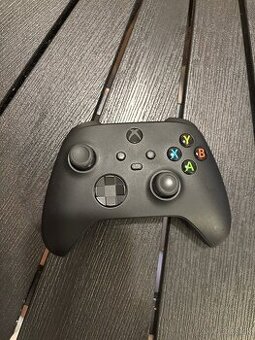 Ovladac na xbox