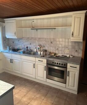 Krásná venkovská 2dílná kuchyně se spotřebiči,5798