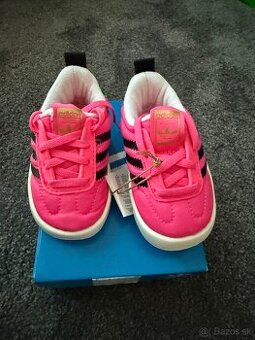 Tenisky adidas detské