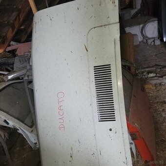 Fiat Ducato ,Boxer Kapota predna bez korozie 1993