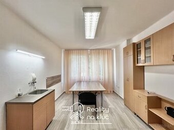 Na prenájom kancelárske a obchodné priestory v centre NZ