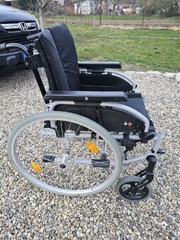 Invalidný vozík
